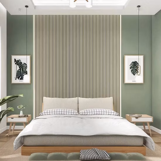Pannelli isolanti acustici in doghe di legno per un'elegante insonorizzazione della camera da letto
