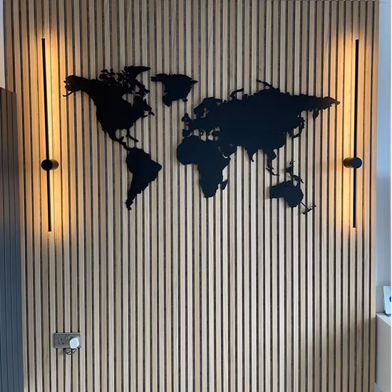 Pannello murale in doghe di legno per camera da letto e soggiorno