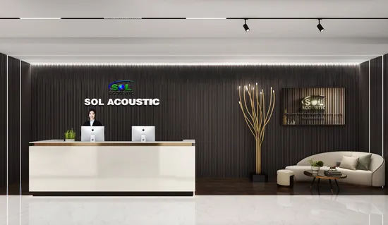 Pannelli per pareti interne moderne in doghe in WPC per controsoffitti insonorizzati Sol Acoustic